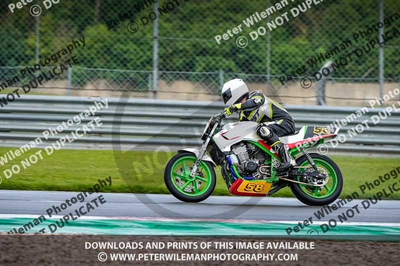 donington no limits trackday;donington park photographs;donington trackday photographs;no limits trackdays;peter wileman photography;trackday digital images;trackday photos